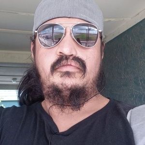 Meet your Posher, Felipe